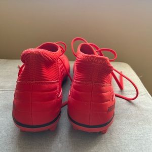 Adidas Predator Men’s Soccer Cleats